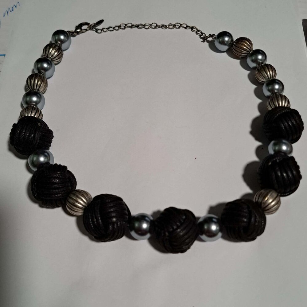 Basket weave beads silver beaded necklace